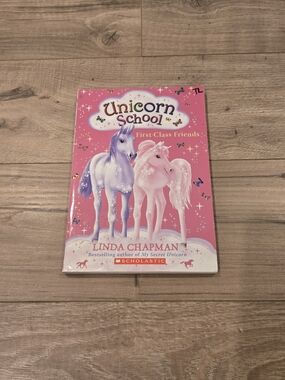 📚 Unicorn School First Class Friends Linda Chapman Book 1 Kids Chapter Book 🦄